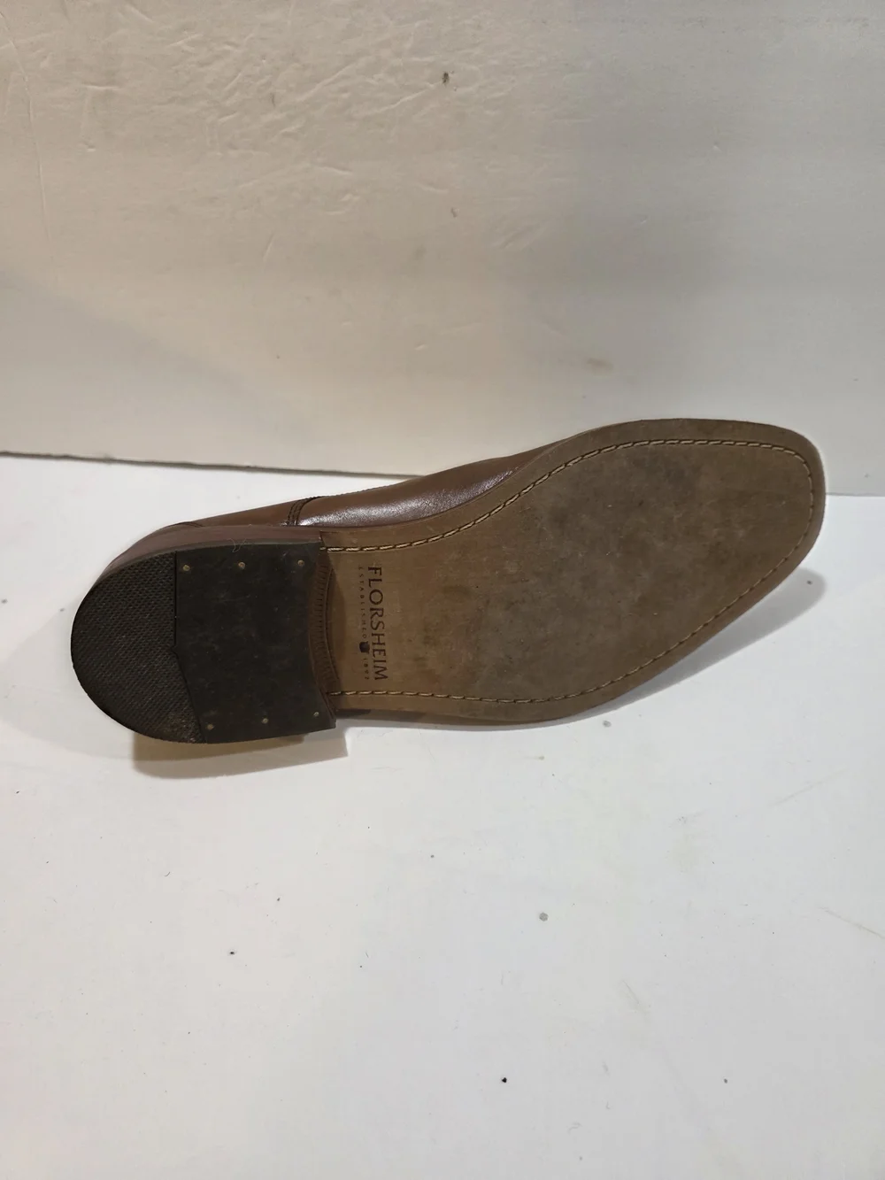 Classic Brown Men’s Leather Dress Oxfords 10 D Florsheims 11483-257